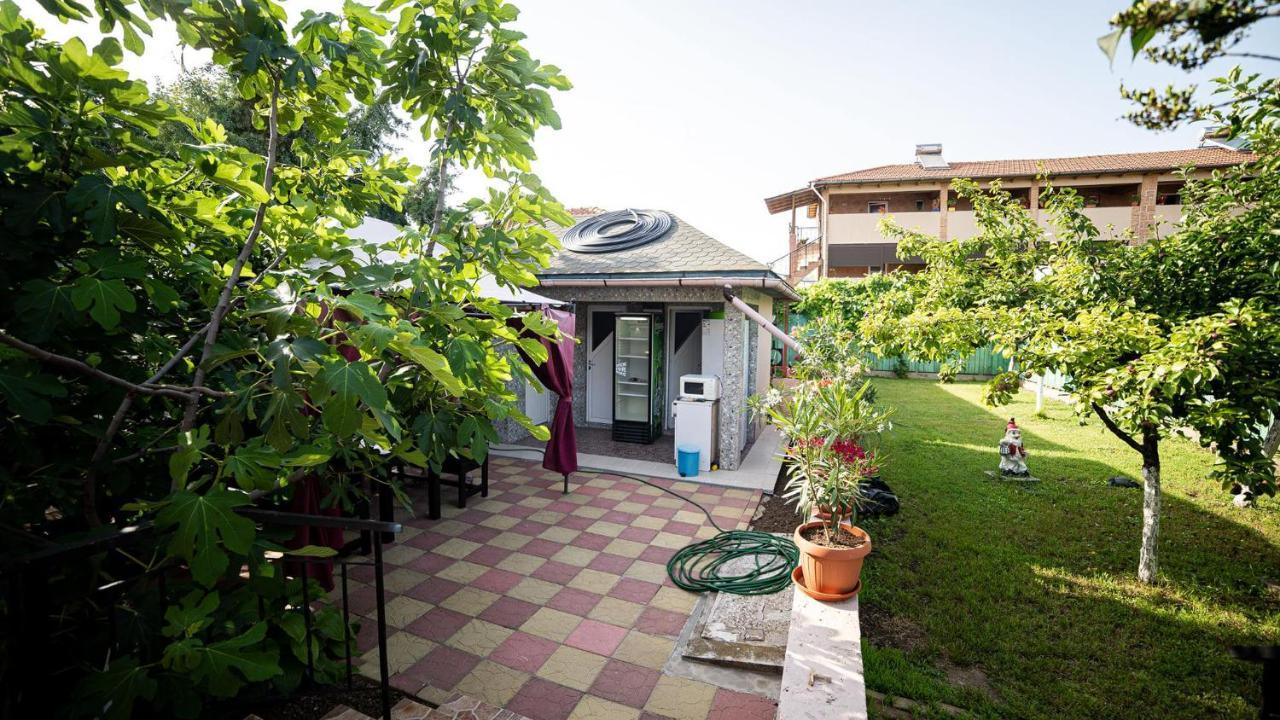 Casa Damian Hotel Două Mai Eksteriør billede