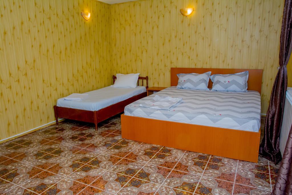 Casa Damian Hotel Două Mai Eksteriør billede